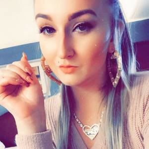 Meet your Posher, Bree